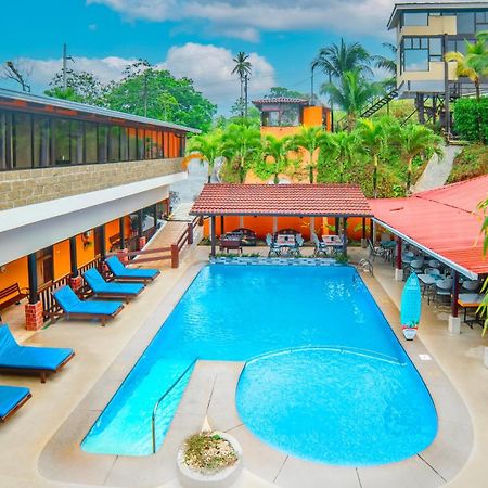Hotel La Hacienda Quesada  外观 照片